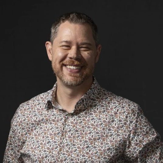 6872bd4be1c1fed237f2b575_b8785db7c80961bc8b14d0c89ca55d45_tg-shoot-flower-hips